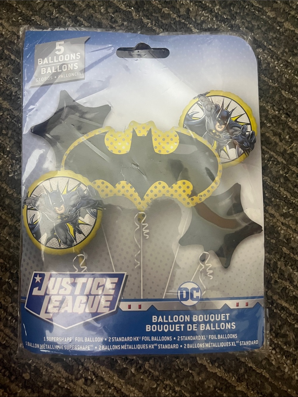 DC Batman Foil Balloon Bouquet in Black and Yellow 688